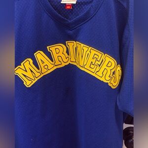 NWOTS Ken, Griffey Jr. Mitchell & Ness Seattle Mariners jersey!!!